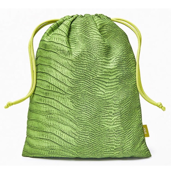 🌟 Free W/Cosmetic purchase or $4 - Picture 3 of 7